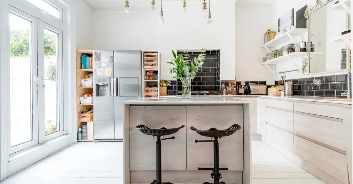 open plan light kitchen diner