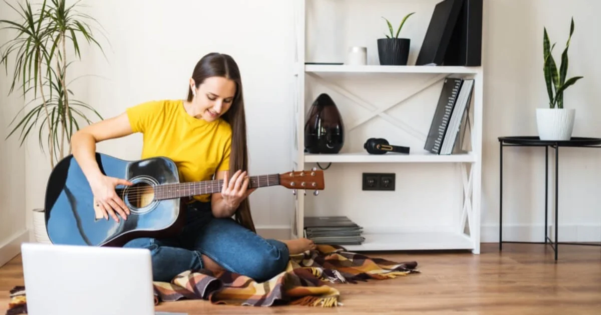8 Benefits of Learning Musical Instruments Online