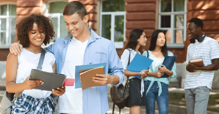 Our top money saving tips for college students